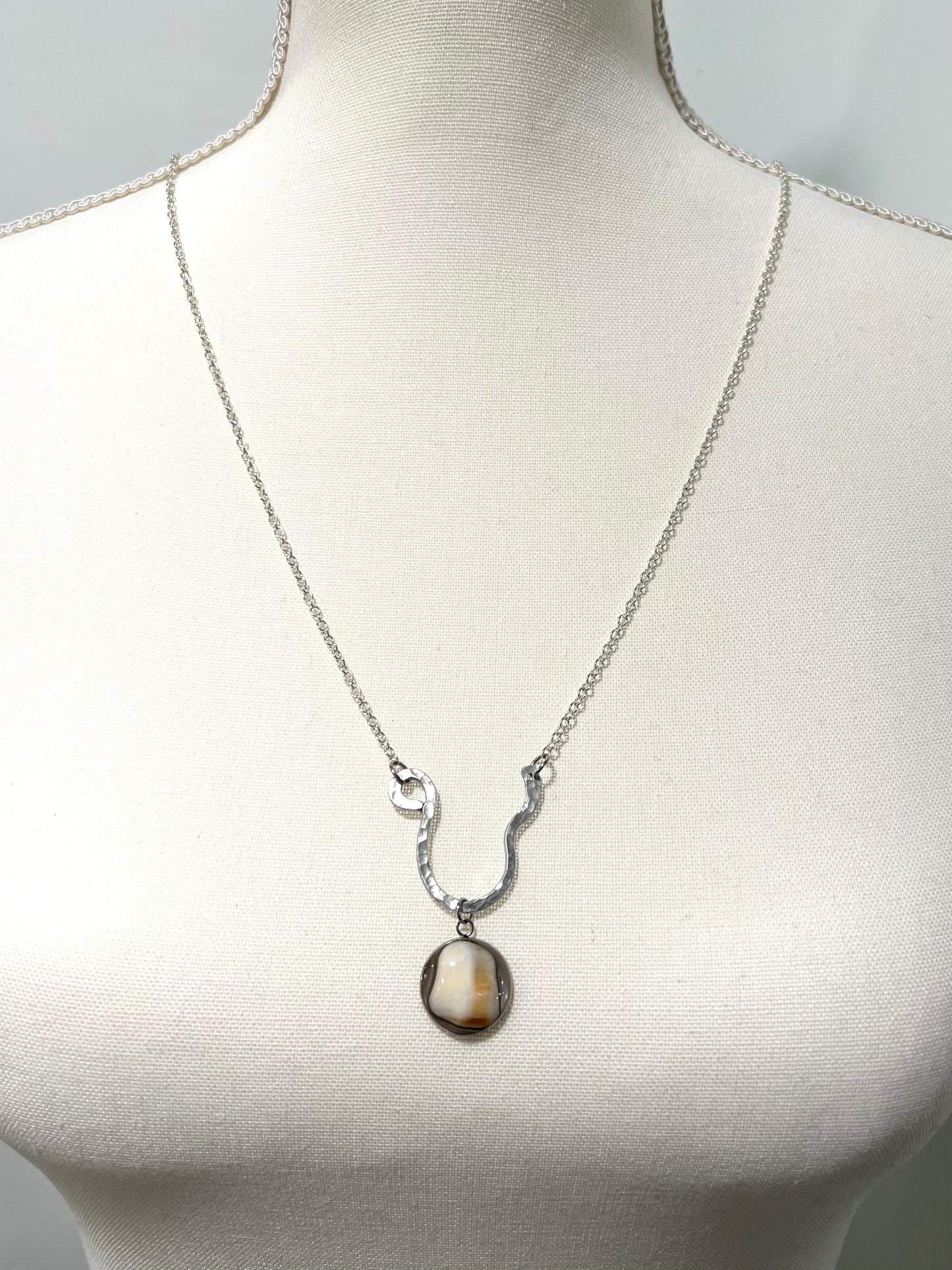 Oregon Coast Shell in Steel & Resin with Hammered Aluminum "U" Pendant